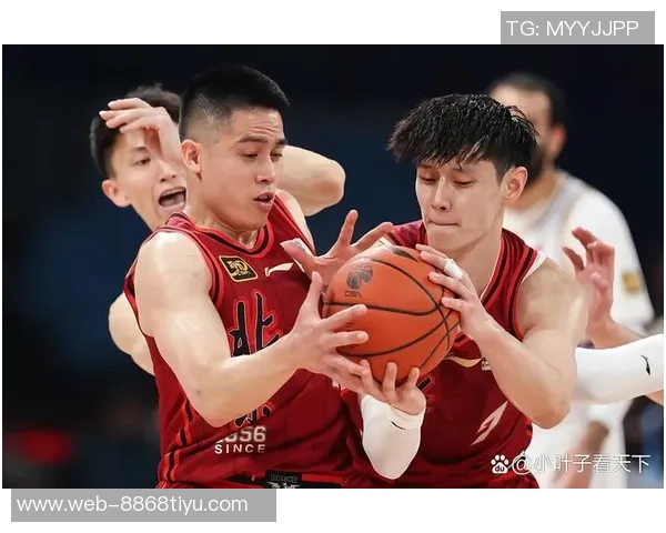 陈盈骏29分8助攻5抢断的惊艳表现引发全联盟关注北京双星后卫实力不容小觑