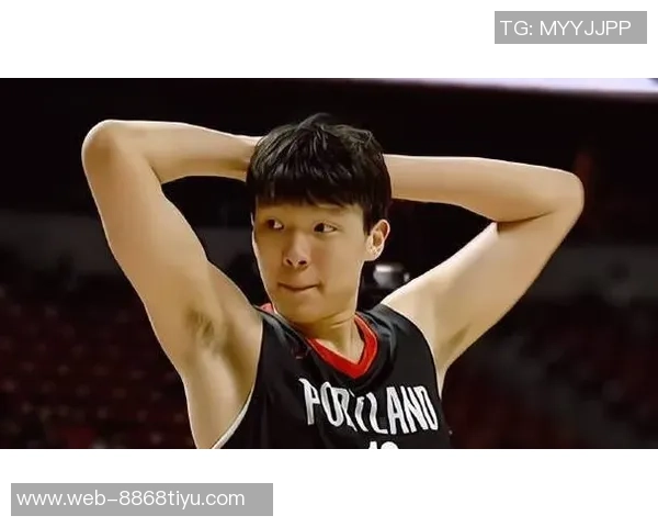 曾令旭点评杨瀚森首秀表现称其需时间适应国内篮球环境