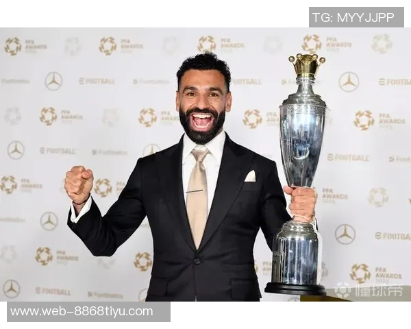 英超主帅圣诞愿望大揭秘：卖萨拉赫留长发争夺冠军等你来听